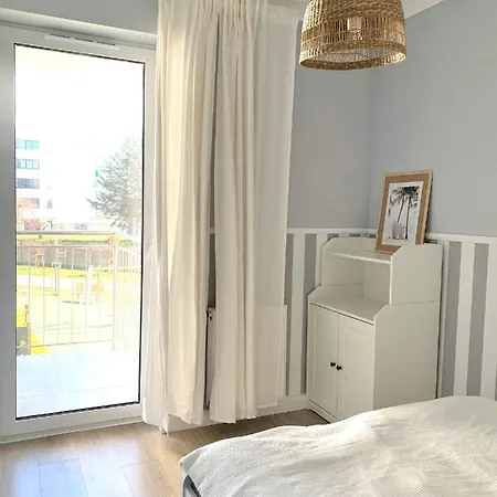 Mieszkanie W Marynarskim Stylu 700M Od Morza Kolobrzeg Exterior photo